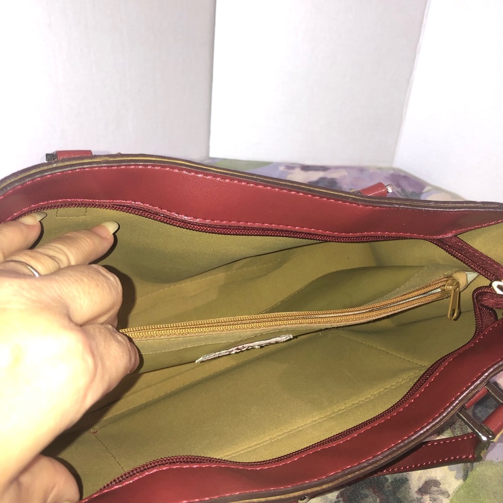 Madison & Max Box Purse - Picture 14 of 16